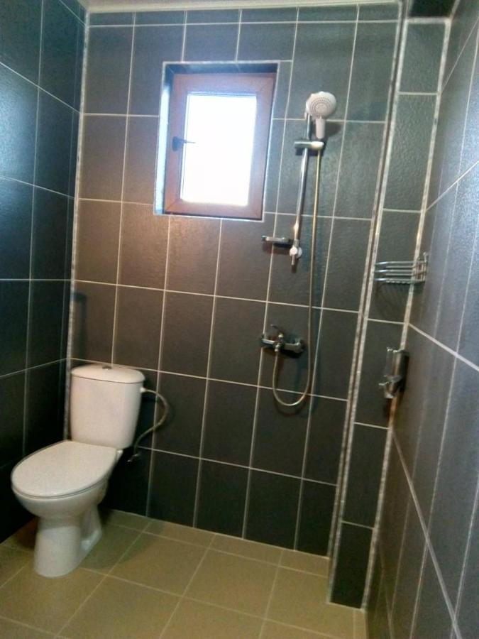 Alfa Guest Rooms With Parking Varna Bagian luar foto